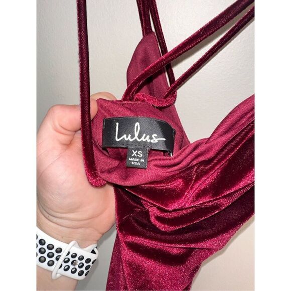 NWT Lulus Red Maroon Velvet Dress Homecoming Semi Formal XS - Picture 3 of 4